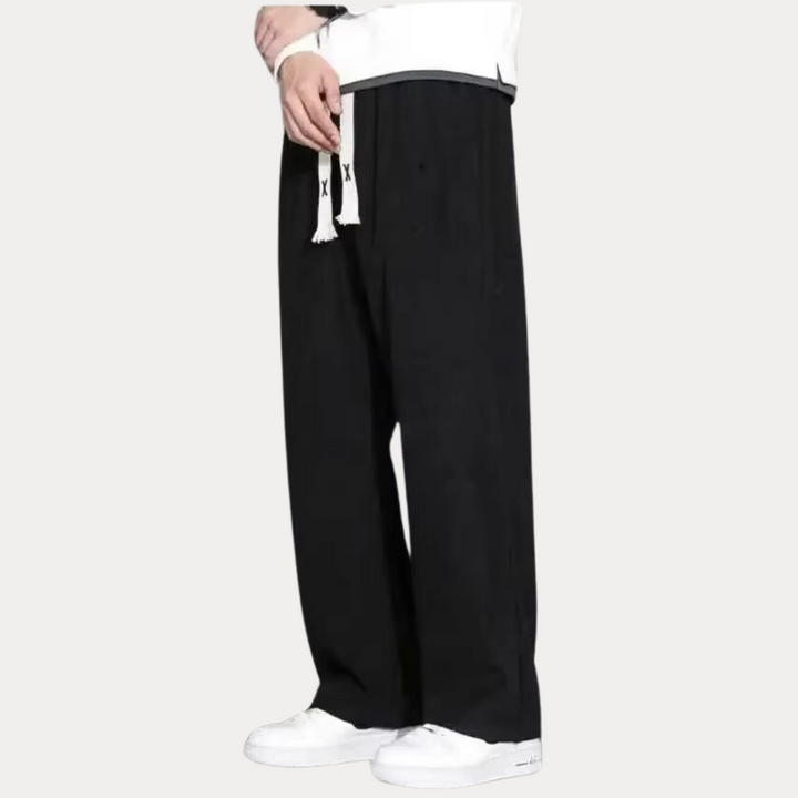 Elliot: Classic Corduroy Pants