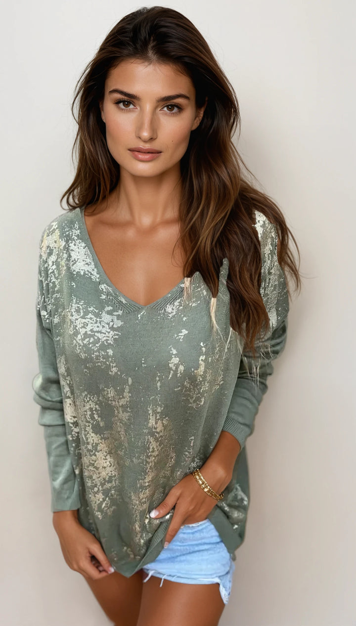 Zayla: Luxe Knit V-Neck Top | Green